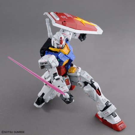 Mobile Suit Gundam PG RX-78-2 Unleashed Plated Model Kit Bandai