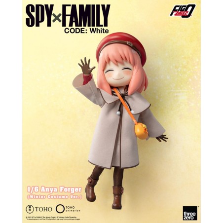 Spy x Family Anya Forger Winter Costume Ver. FigZero Threezero